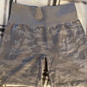 NVGTN biker shorts